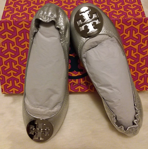 Tory Burch 'Reva' Ballet Flat - Picture 6 of 7